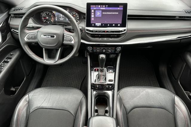 Used 2023 Jeep Compass Trailhawk image 14