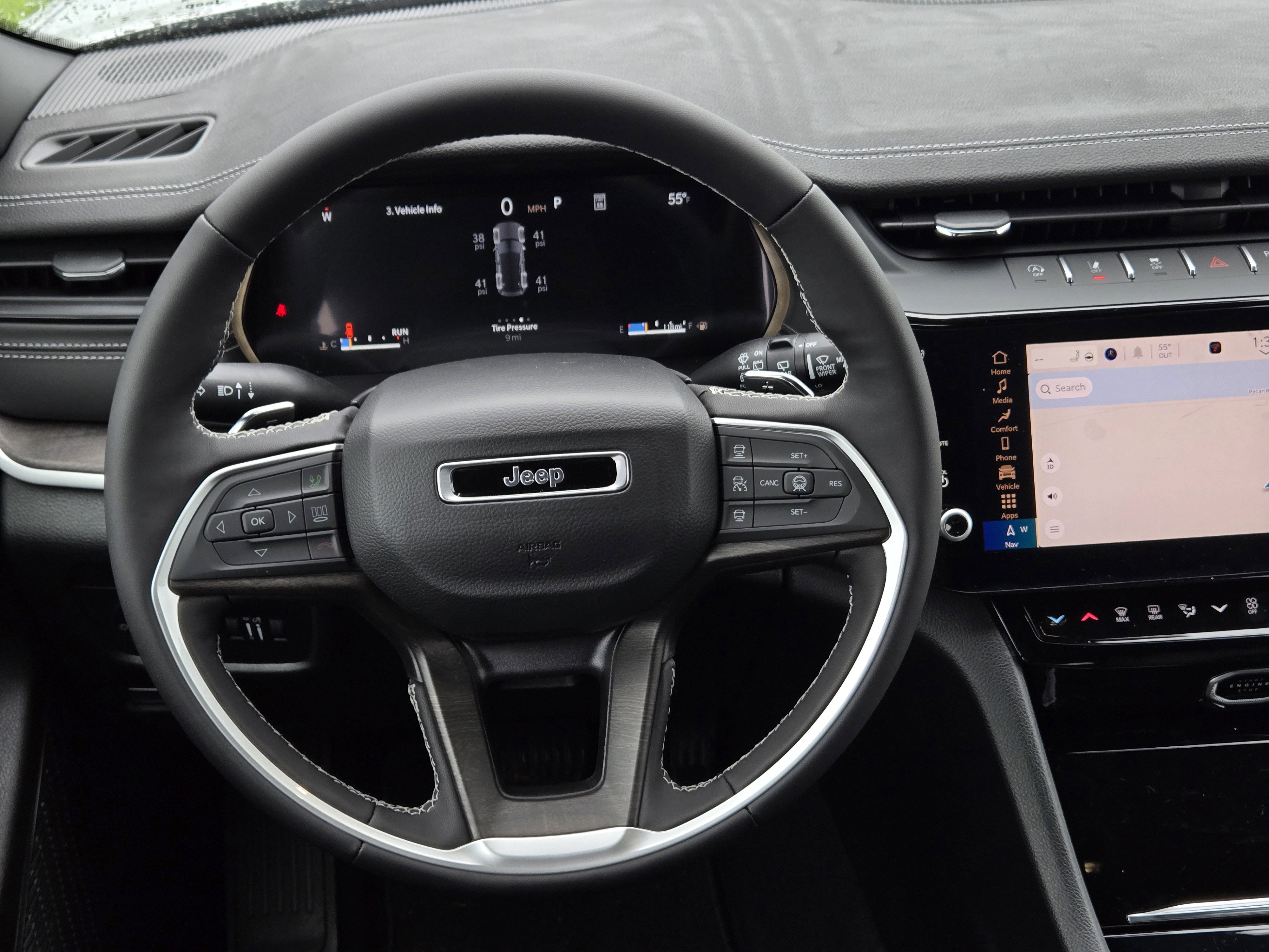 New 2026 Jeep Grand Cherokee Altitude AWD/4WD image 21