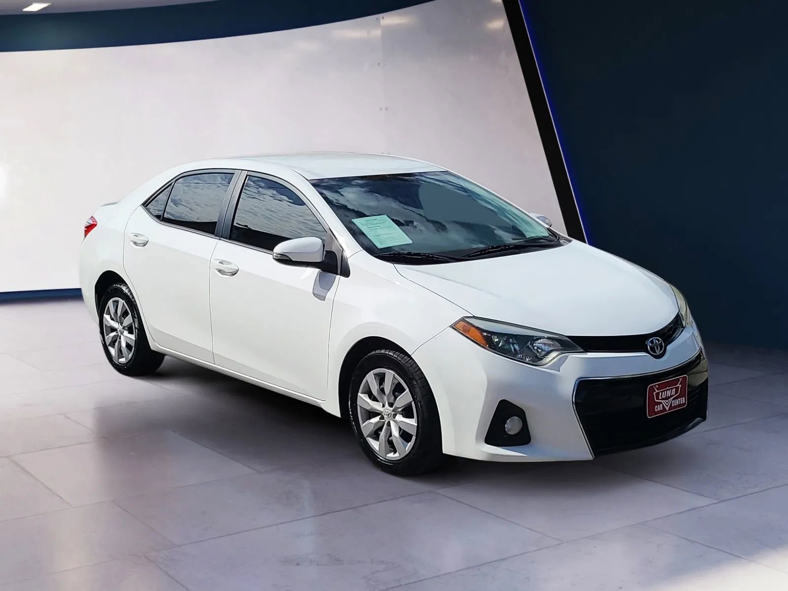 Used 2015 Toyota Corolla S FWD image 7