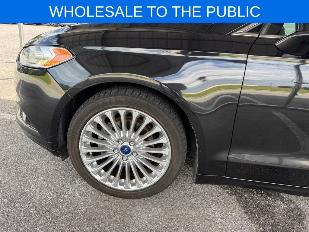 Used 2015 Ford Fusion Titanium FWD image 35