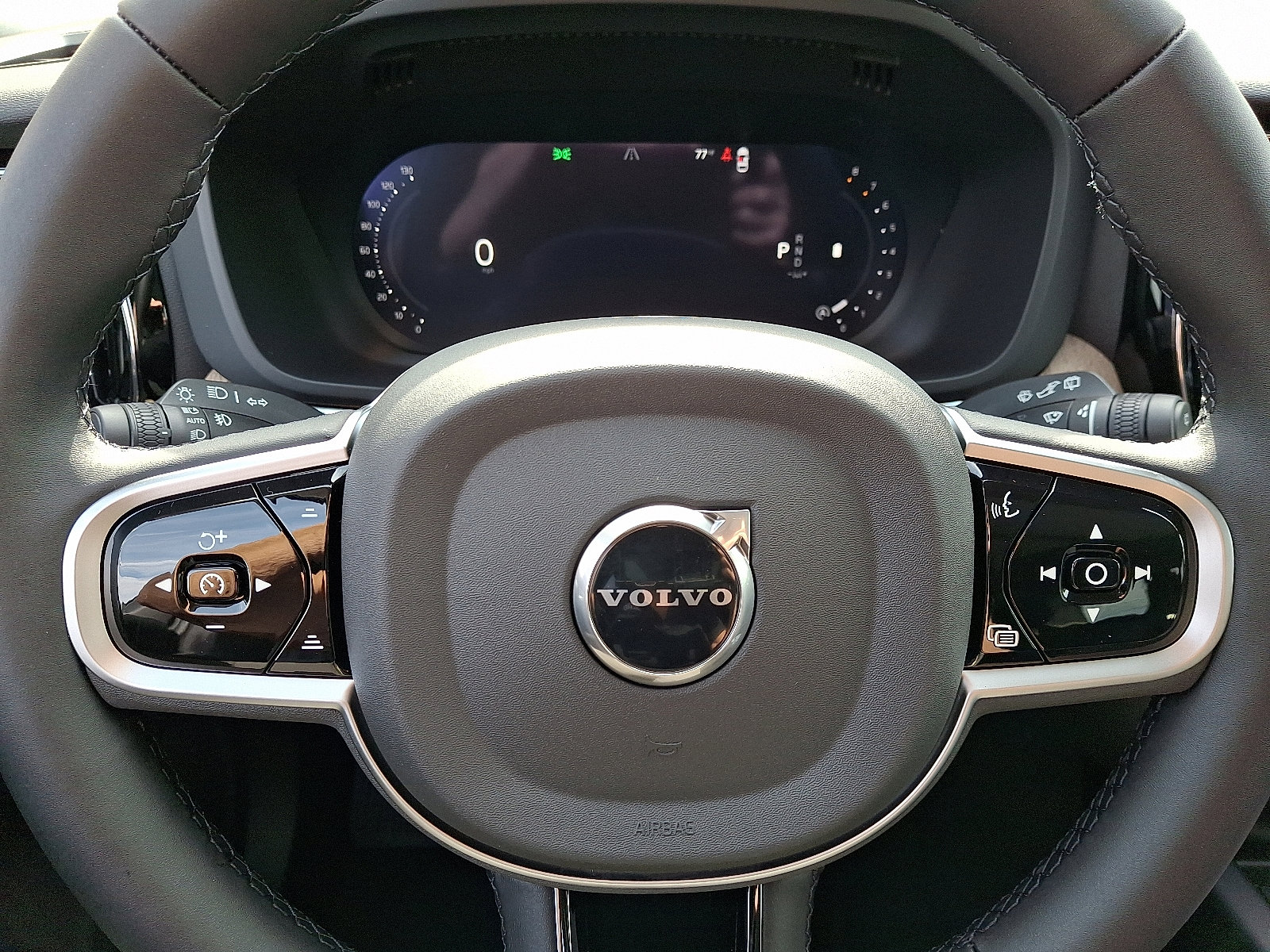 New 2026 Volvo XC60 B5 Plus w/ Protection Package Premier image 12