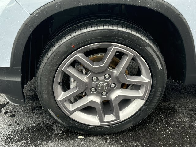 Used 2023 Honda Passport EX-L image 17