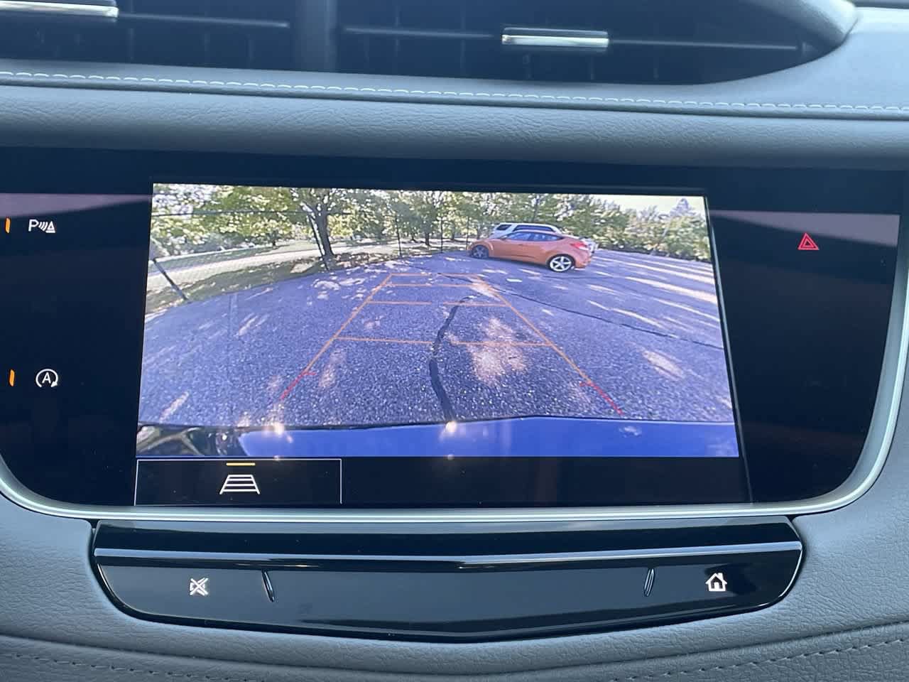 Certified 2024 Cadillac XT5 Premium Luxury FWD image 28