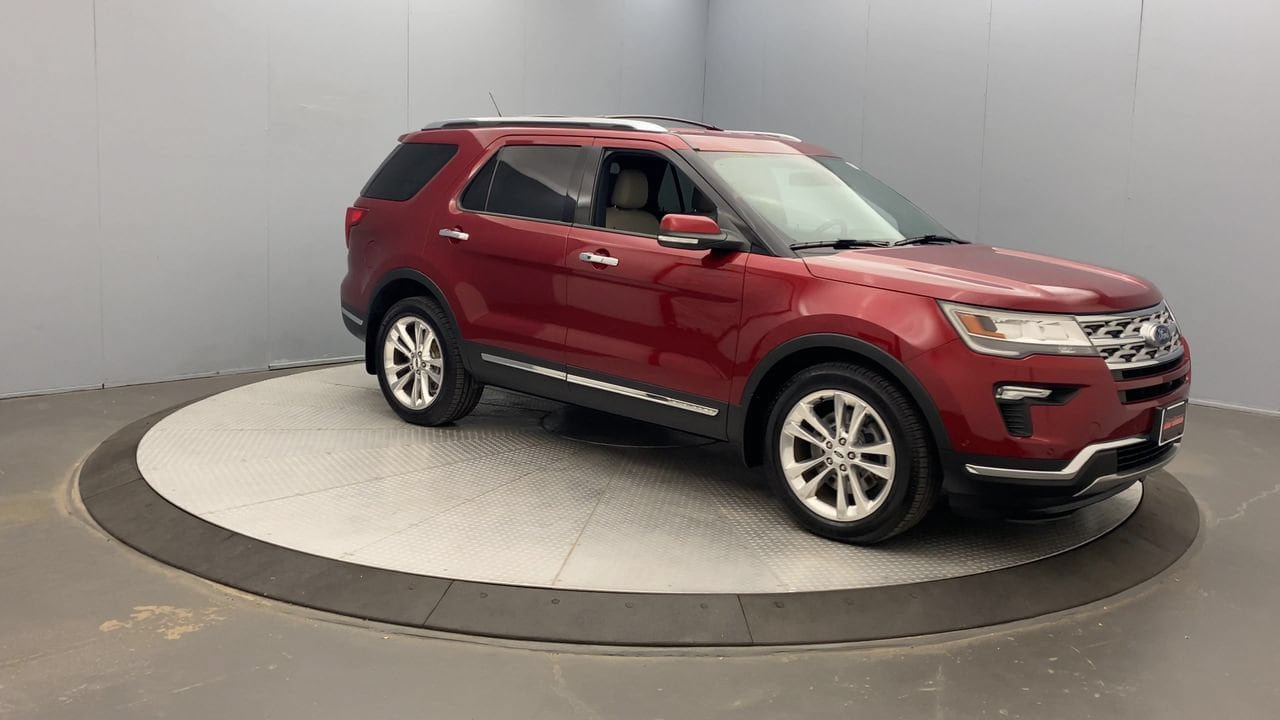 Used 2018 Ford Explorer Limited w/ Equipment Group 301A AWD/4WD image 7