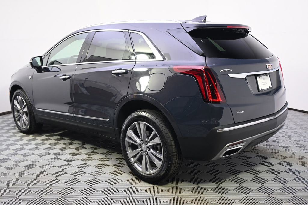 New 2025 Cadillac XT5 Premium Luxury w/ Technology Package AWD/4WD image 3