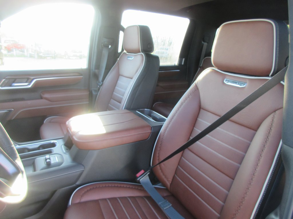 New 2026 GMC Sierra 3500 Denali Ultimate image 13