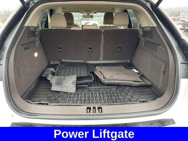 Used 2023 Lincoln Nautilus Standard w/ Premium Package image 12