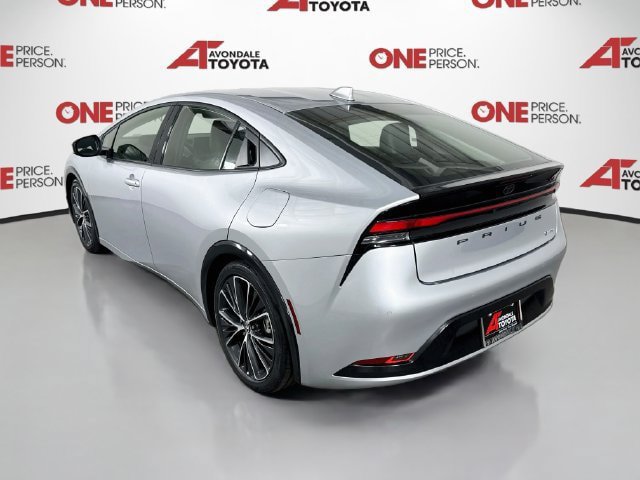 Certified 2025 Toyota Prius XLE FWD image 6