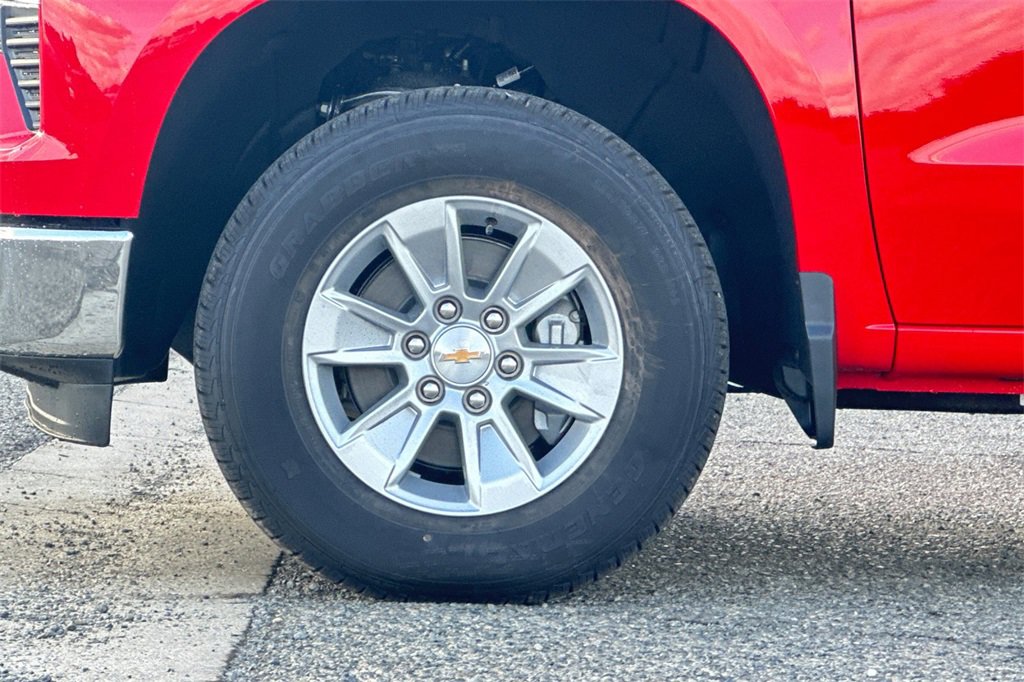 New 2025 Chevrolet Silverado 1500 LT w/ LPO, Dark Essentials Package image 25