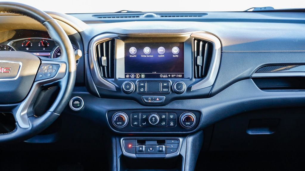 Used 2023 GMC Terrain AT4 image 16