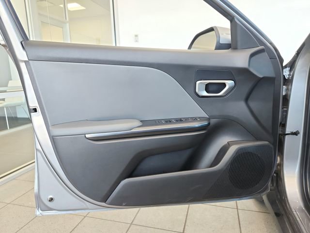 Certified 2025 Kia K4 FWD image 18