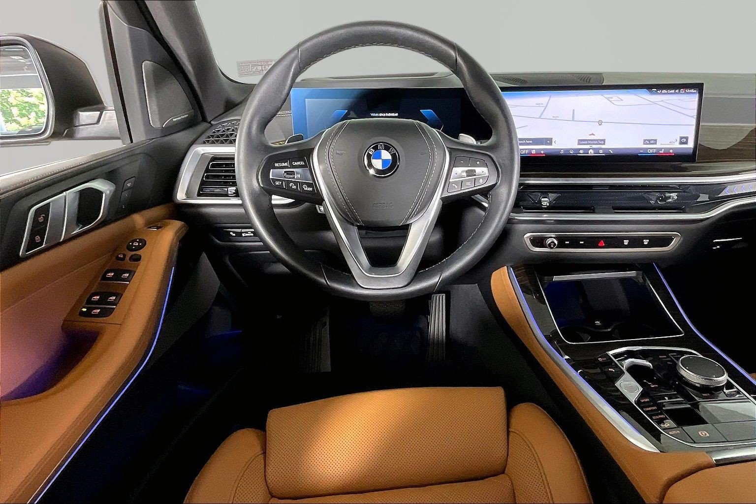 Used 2024 BMW X5 xDrive40i w/ Premium Package AWD/4WD image 8