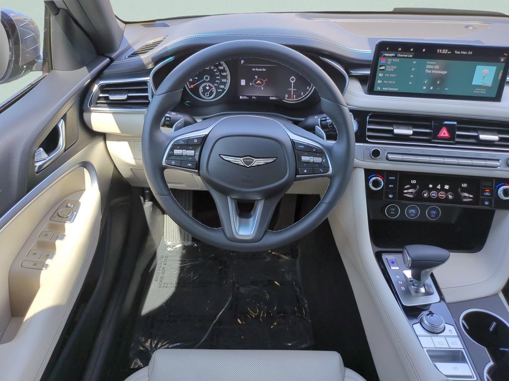 Used 2026 Genesis G70 2.5T image 14
