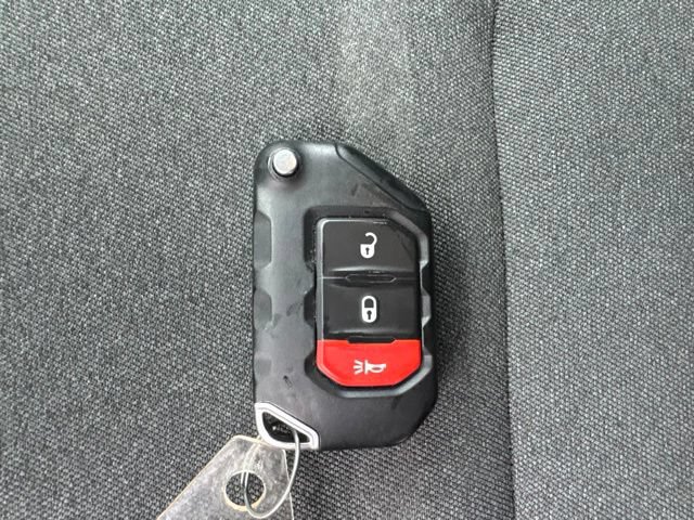 Used 2026 Jeep Wrangler Sport AWD/4WD image 28