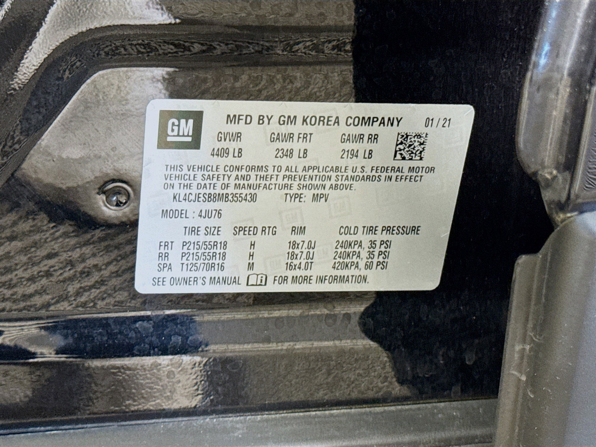 Used 2021 Buick Encore Preferred AWD/4WD image 40