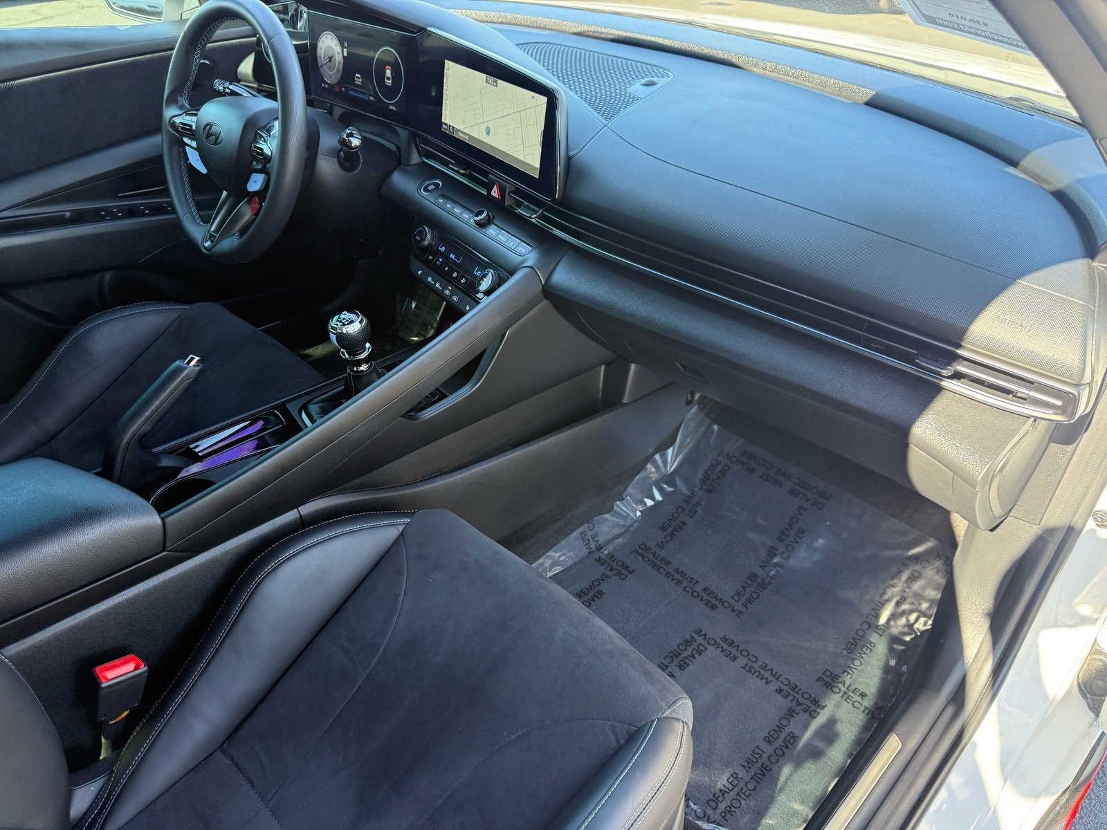 Used 2025 Hyundai Elantra N Base image 33