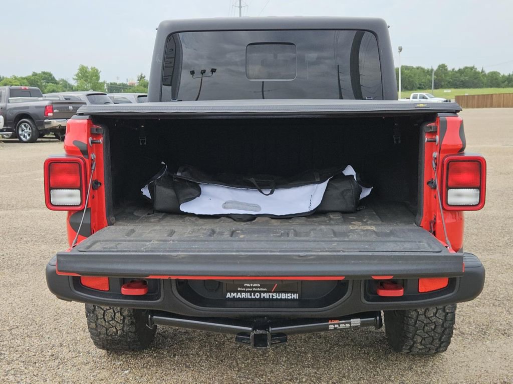 Used 2022 Jeep Gladiator Rubicon w/ Cold Weather Group image 8