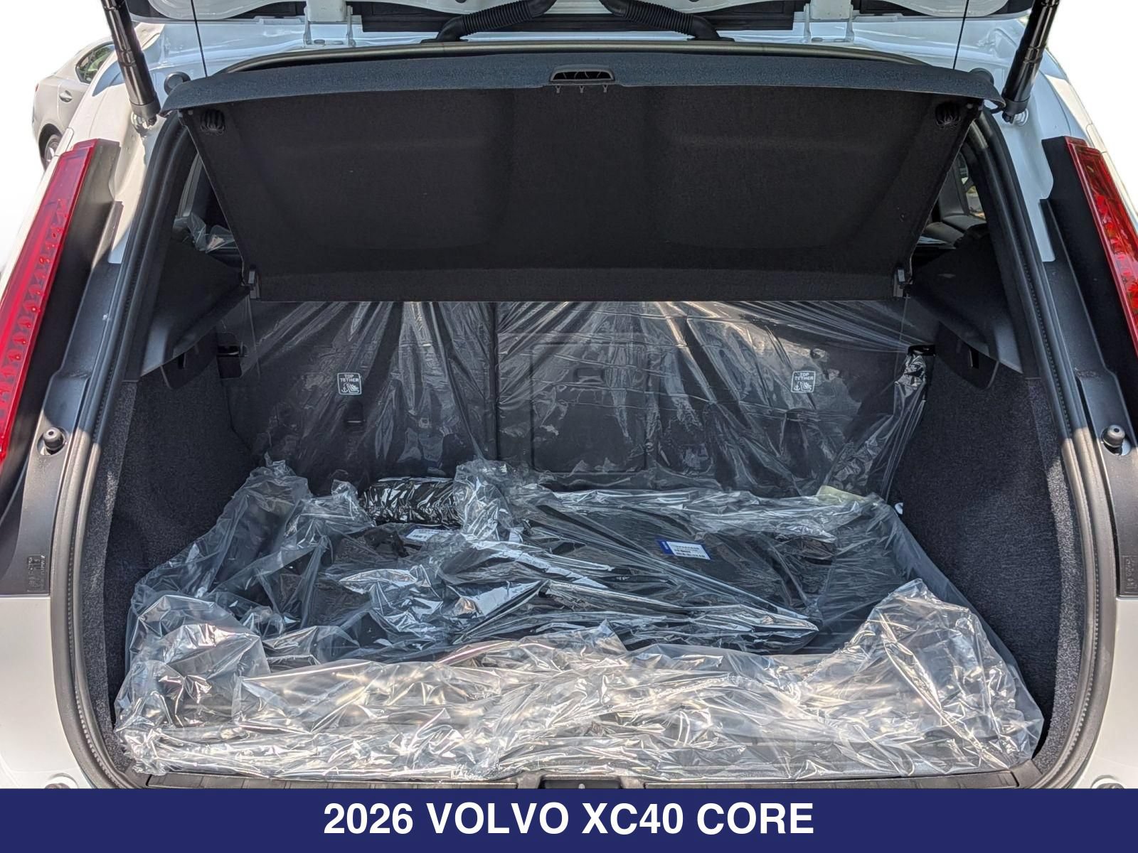 New 2026 Volvo XC40 B5 Core w/ Protection Package Premier AWD/4WD image 7
