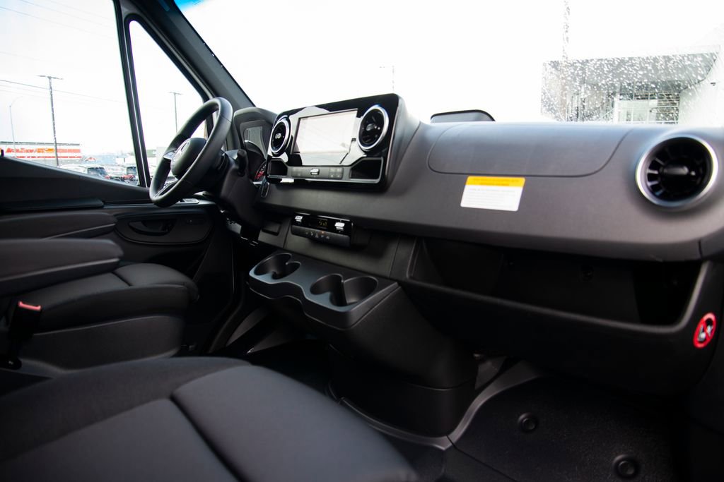 New 2026 Mercedes-Benz Sprinter 4500 image 14