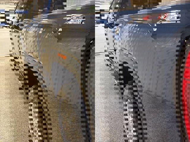 Used 2021 GMC Sierra 2500 SLT image 11