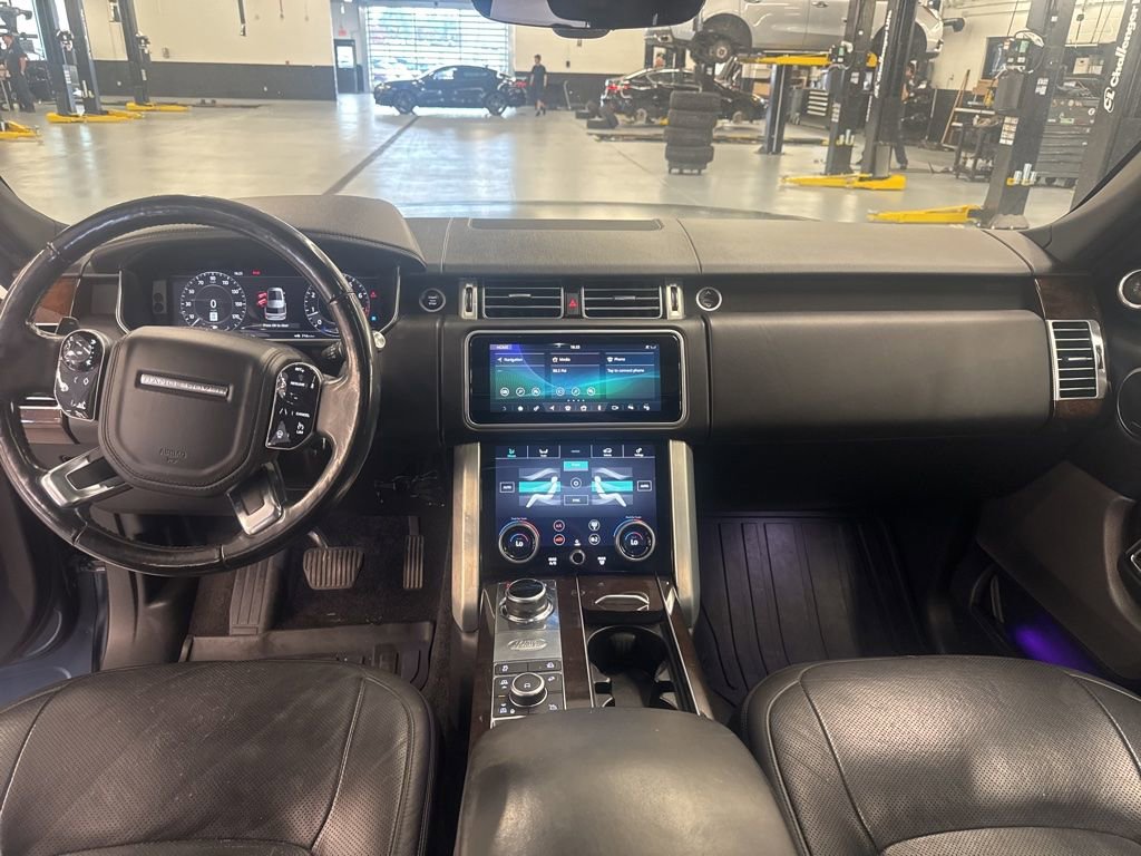 Used 2019 Land Rover Range Rover Long Wheelbase Supercharged AWD/4WD image 12