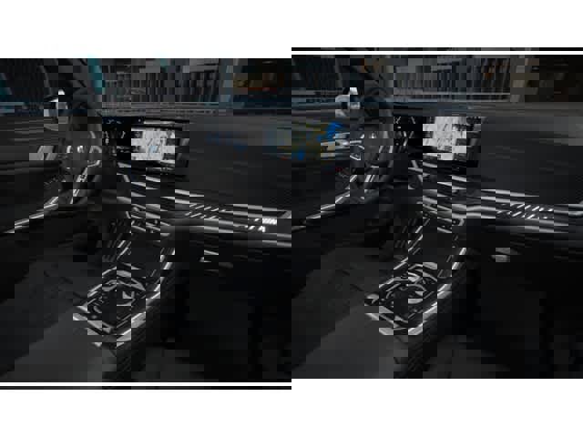 New 2026 BMW X7 M60i image 14