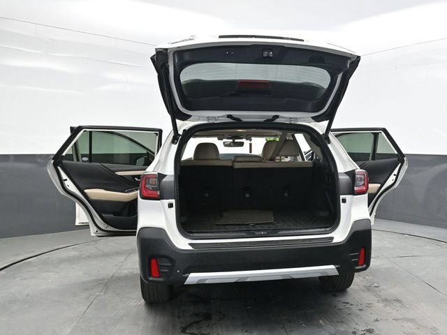 Used 2020 Subaru Outback Limited AWD/4WD image 42