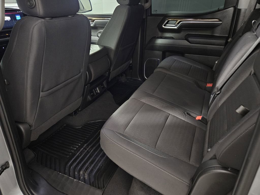 Used 2025 GMC Sierra 1500 Elevation image 25