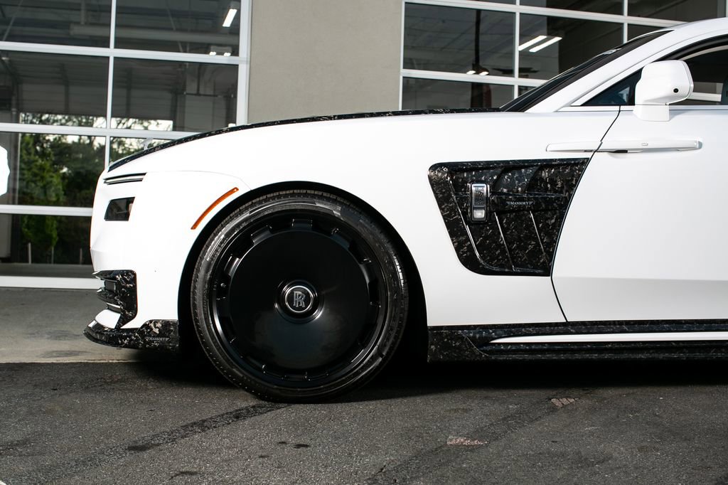 Used 2024 Rolls-Royce Spectre w/ Spectre Launch Package image 13