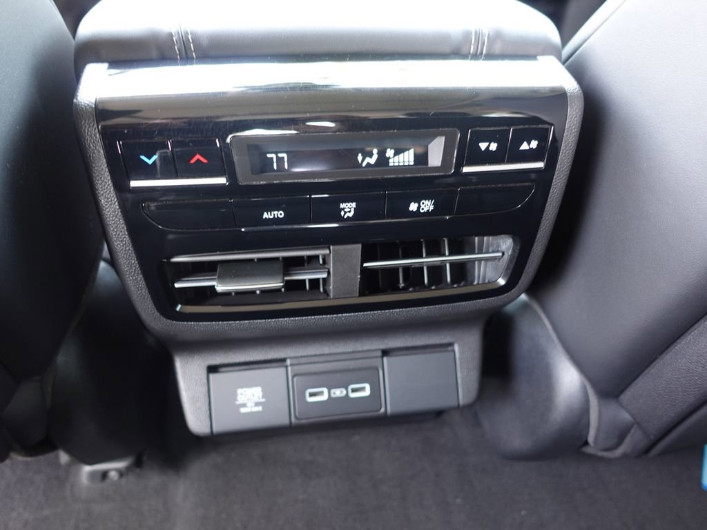 Used 2023 Acura MDX SH-AWD w/ Technology Package image 24