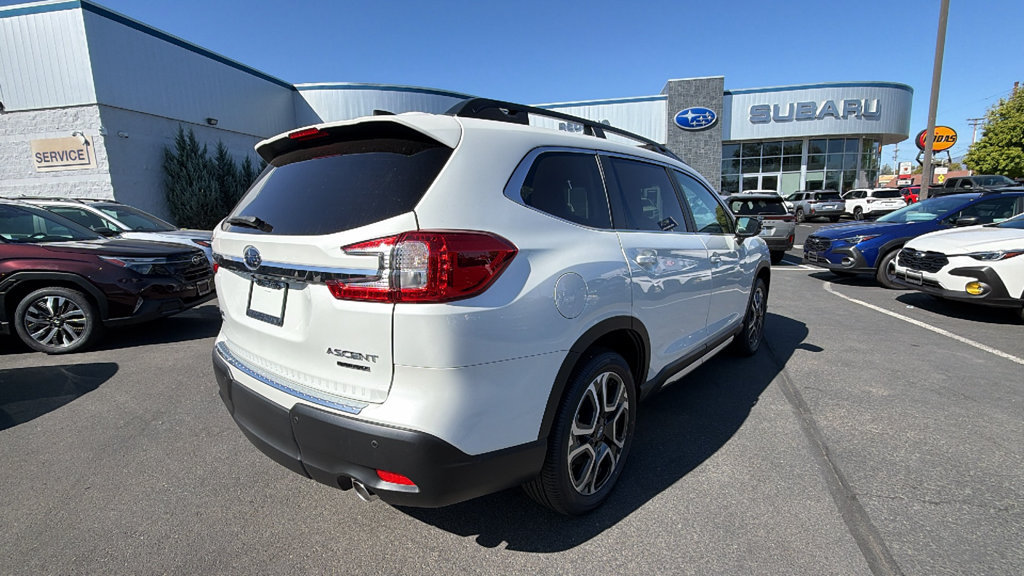 New 2026 Subaru Ascent Limited AWD/4WD image 4