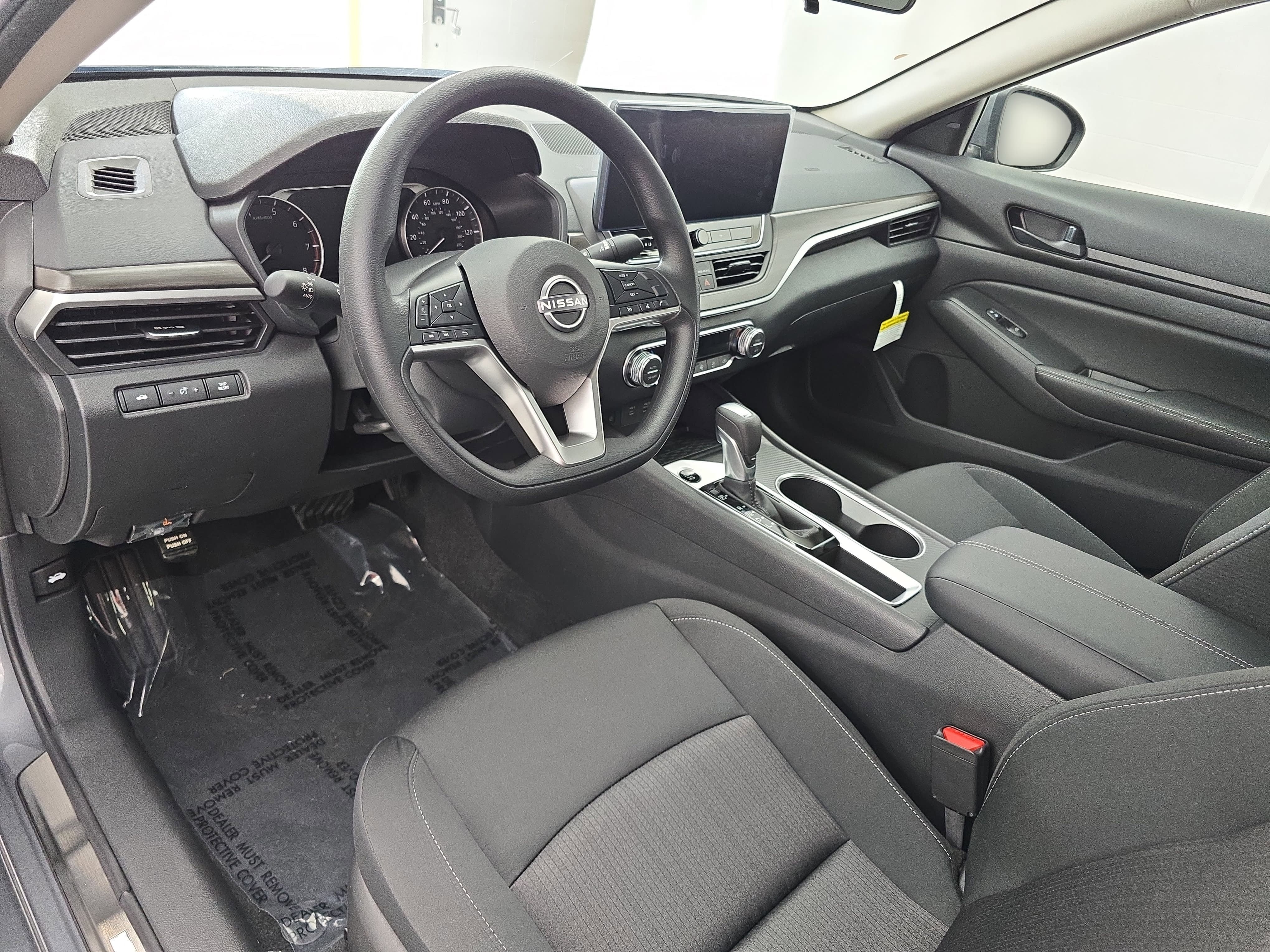New 2026 Nissan Altima 2.5 SV image 15