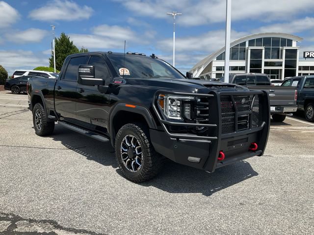 Used 2022 GMC Sierra 2500 AT4 w/ AT4 Premium Plus Package AWD/4WD image 3
