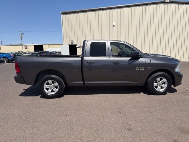 Used 2016 RAM 1500 Express RWD image 2