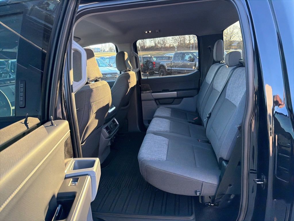 Certified 2022 Ford F150 XLT w/ Equipment Group 302A High image 14