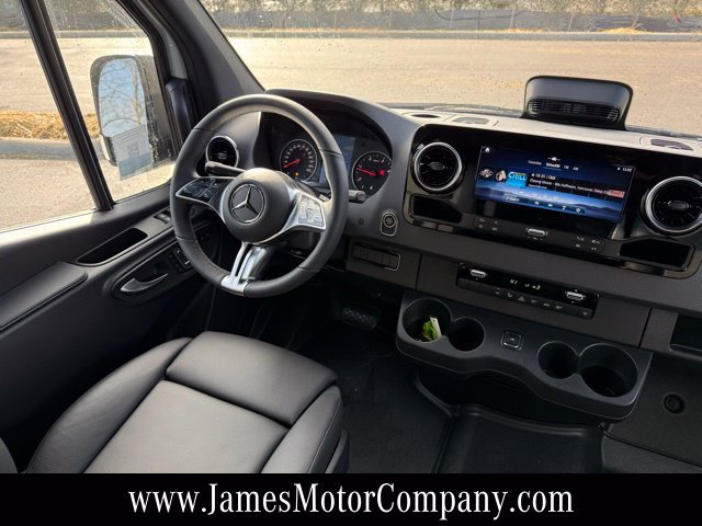 Used 2026 Mercedes-Benz Sprinter 2500 image 14