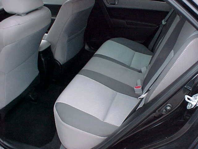 Used 2017 Toyota Corolla LE FWD image 10