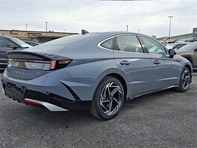 New 2026 Hyundai Sonata SEL image 4
