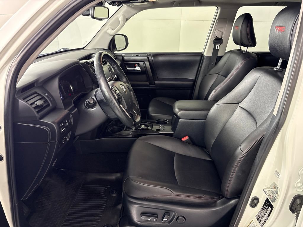 Used 2024 Toyota 4Runner TRD Off-Road Premium w/ Moonroof Package AWD/4WD image 26