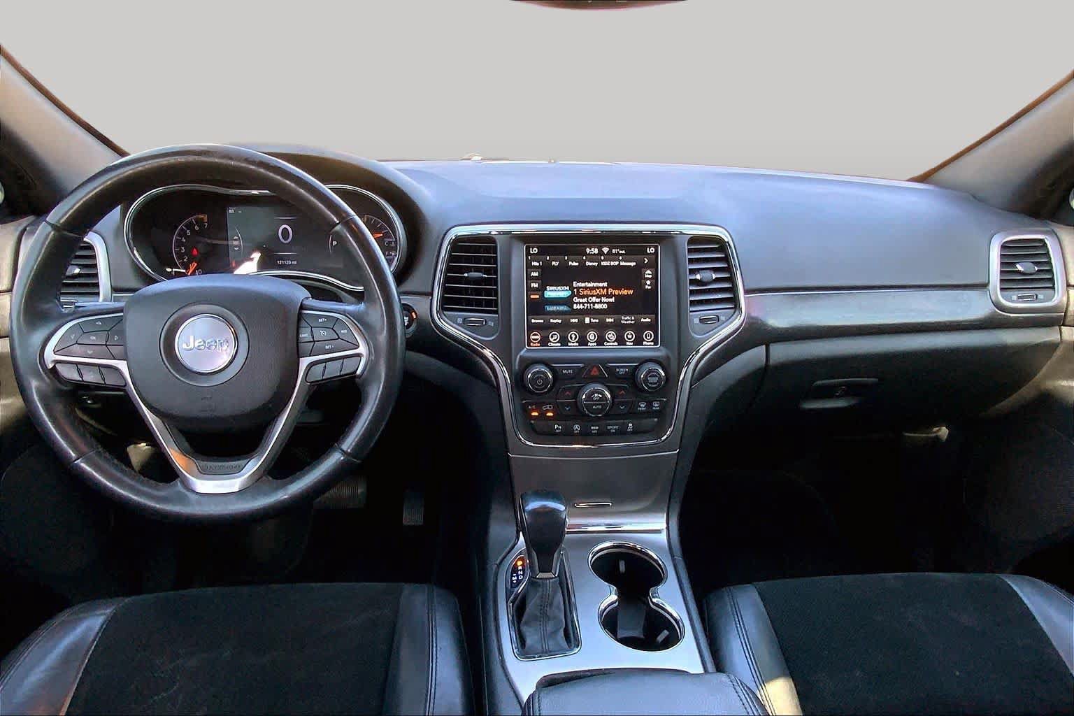 Used 2018 Jeep Grand Cherokee Altitude RWD image 14