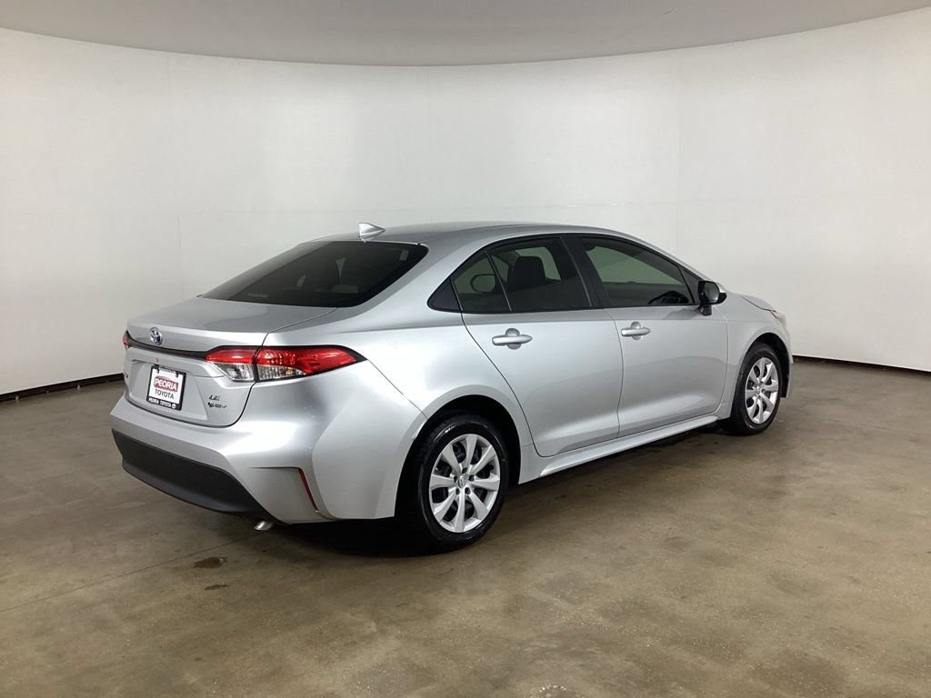 Used 2025 Toyota Corolla LE FWD image 8