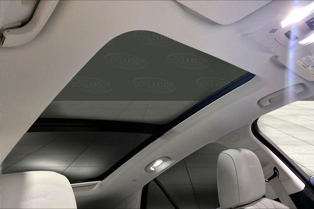 New 2026 Buick Envision Avenir image 6