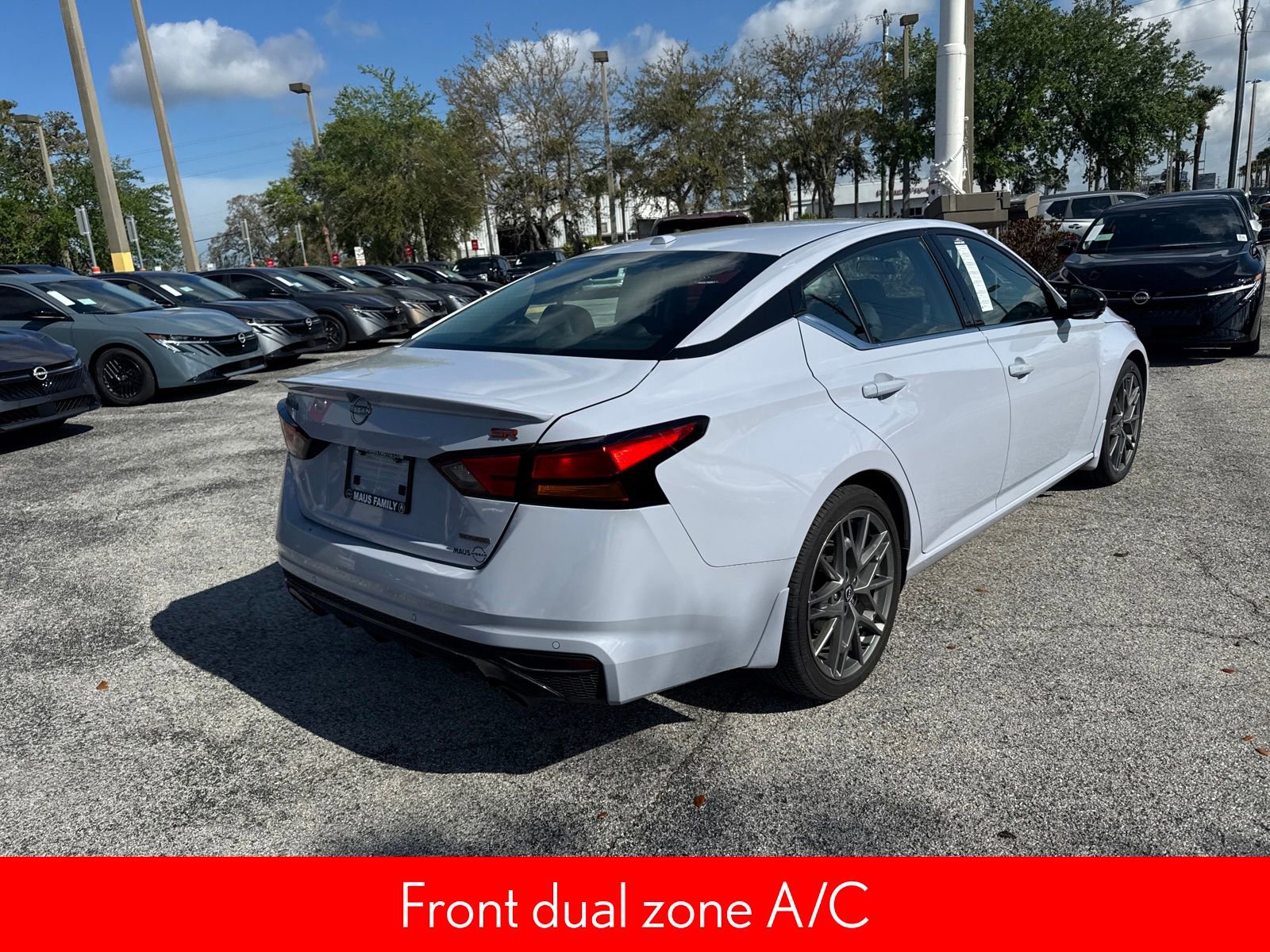 Certified 2024 Nissan Altima 2.0 SR image 5