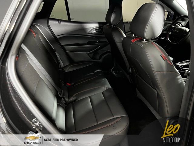 Used 2025 Chevrolet Trax RS w/ Driver Confidence Package FWD image 25