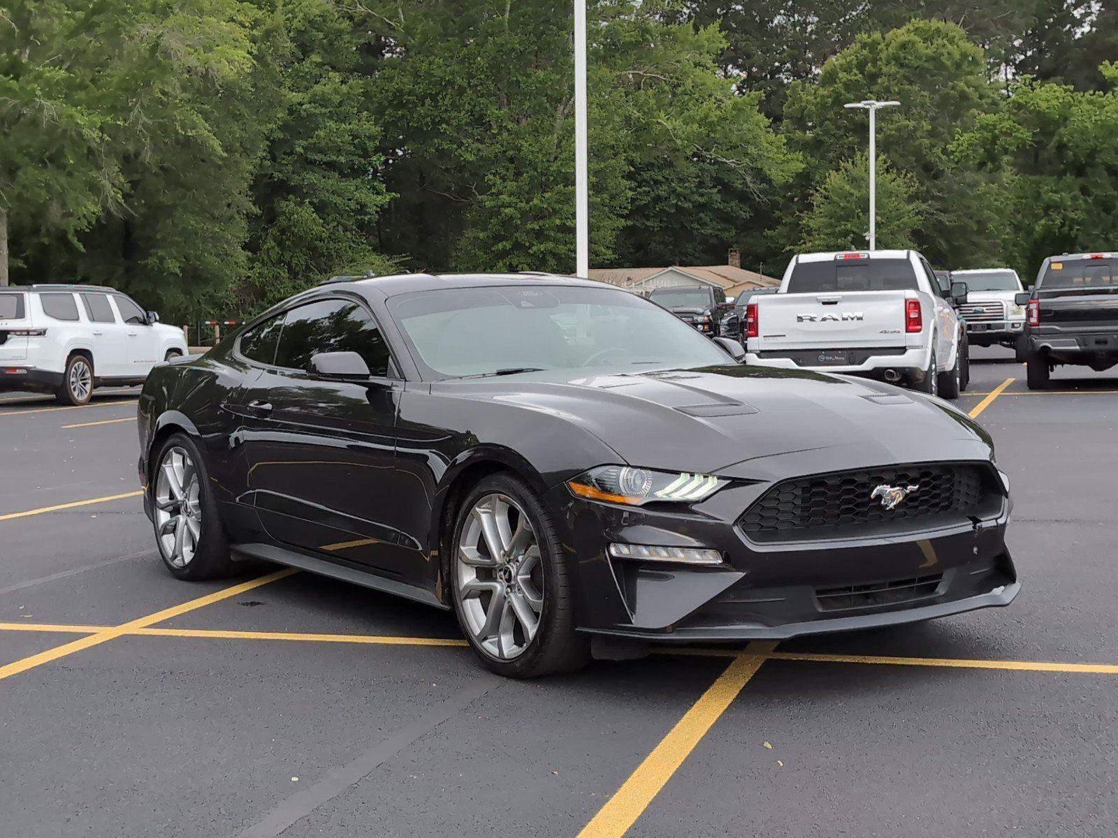 Used 2022 Ford Mustang Premium w/ Equipment Group 201A RWD image 9