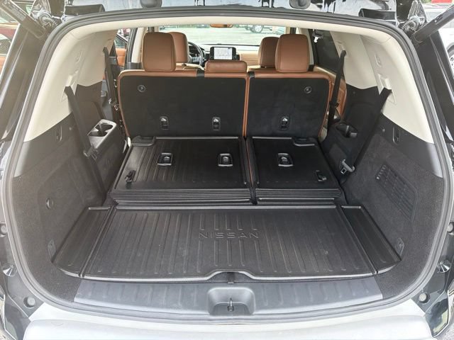 Used 2025 Nissan Pathfinder Platinum w/ Cargo Package AWD/4WD image 28