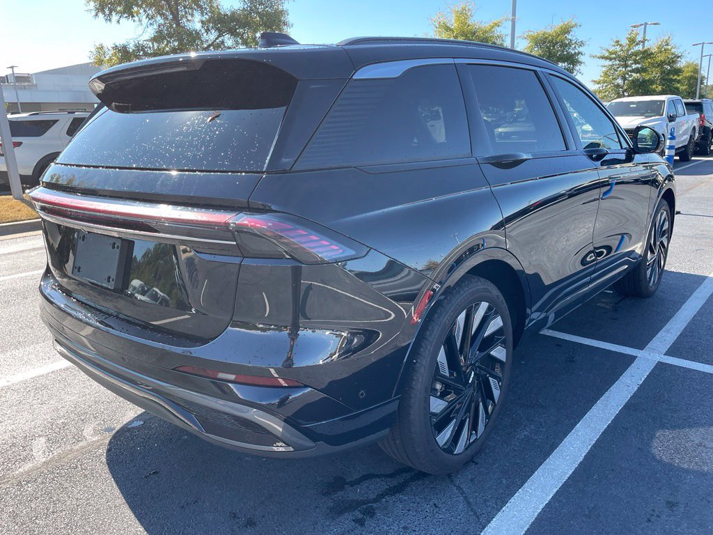 Used 2024 Lincoln Nautilus Black Label w/ Jet Appearance Package (87T) AWD/4WD image 7