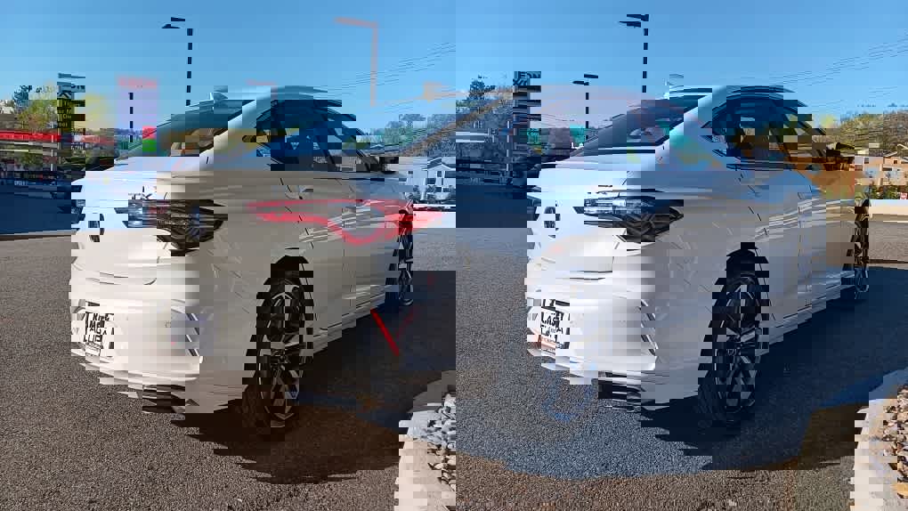 Used 2025 Acura TLX w/ Technology Package image 5