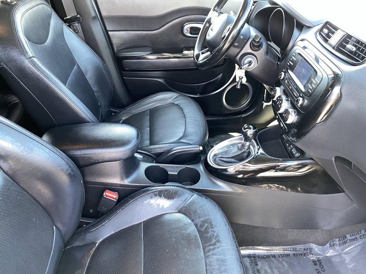 Used 2016 Kia Soul ! FWD image 10