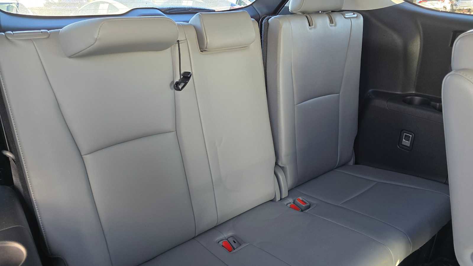 Used 2022 Toyota Highlander Platinum image 15